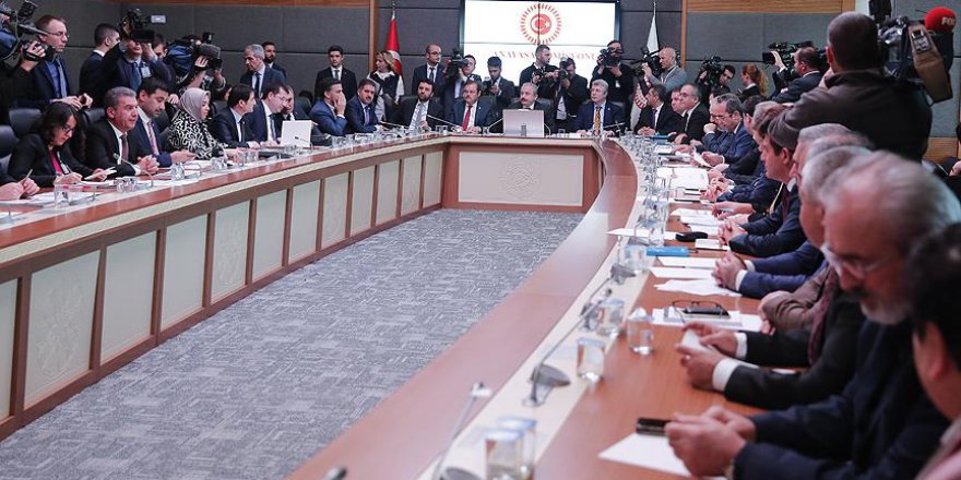 Seçim İttifakı Teklifi Anayasa Komisyonu'ndan Geçti