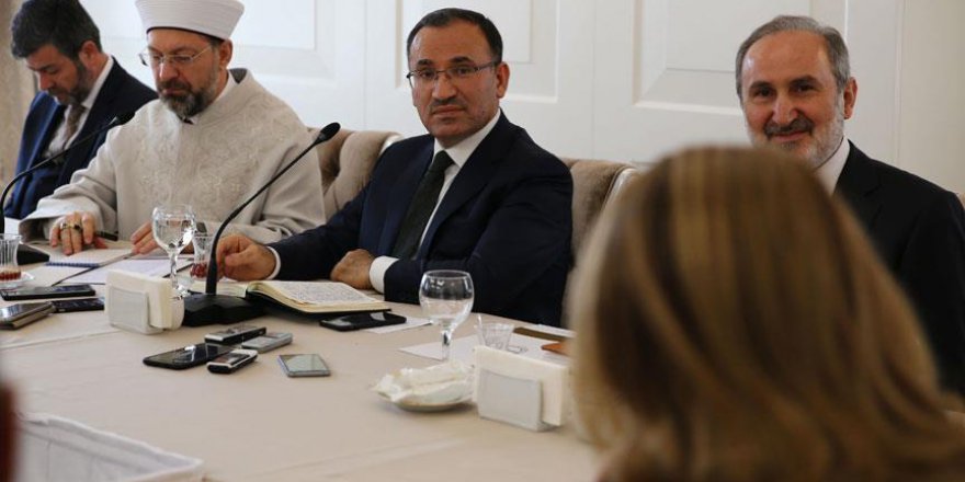 Bozdağ: Telefonda Fetva Verilmesi Dönemi Kapanıyor