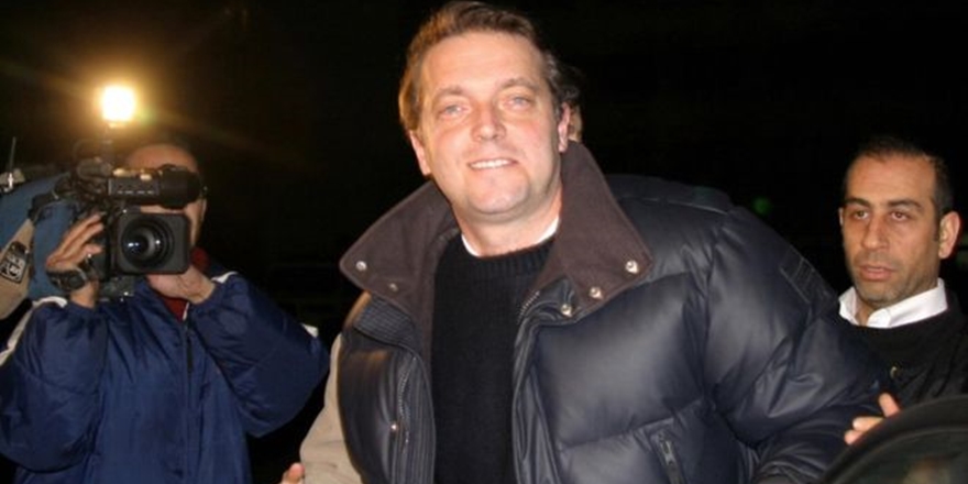 Kaçak Uzan mültecileri kapı dışarı atmanın formülünü bulmuş!