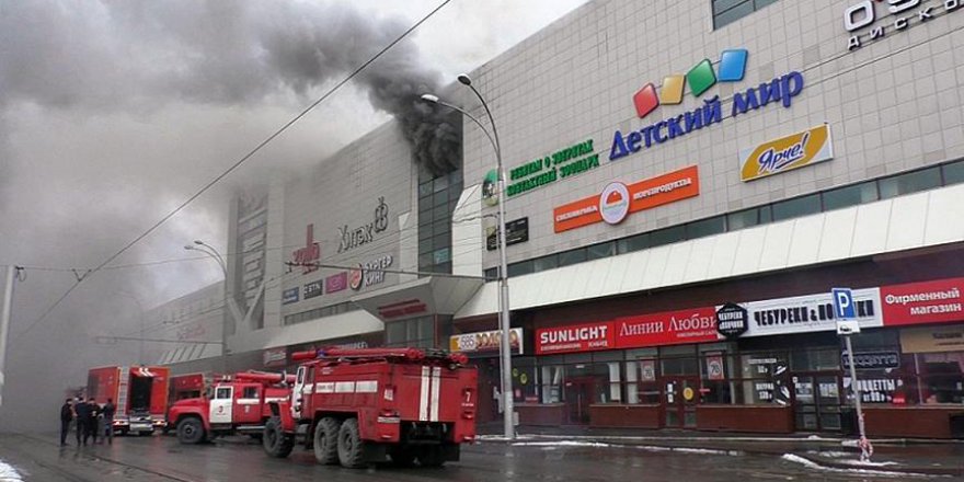 Rusya’da AVM'de Yangın: 37 Ölü