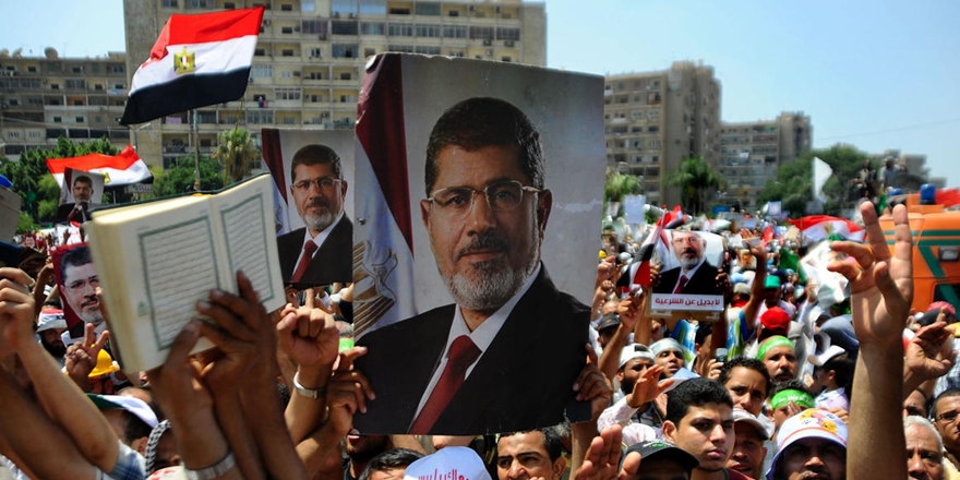 Mursi'nin Avukatı: Naaşın Nereye Götürüldüğünü Bilmiyoruz