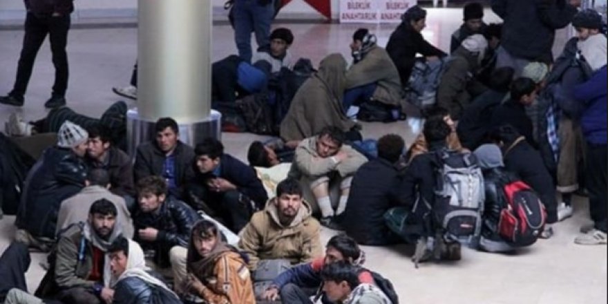 591 Afganistanlı Göçmen Sınır Dışı Edilecek