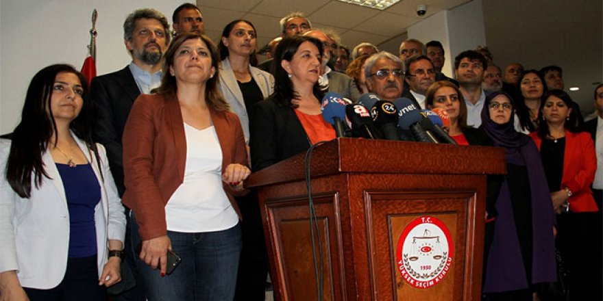 HDP’den Demirtaş İçin Cumhurbaşkanlığı Adayı Başvurusu
