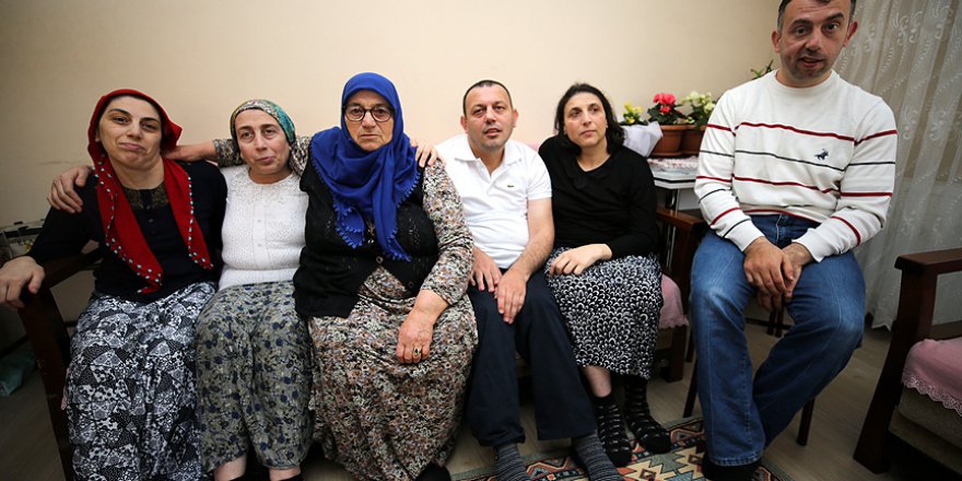 Hayatını 5 Engelli Çocuğuna Adadı