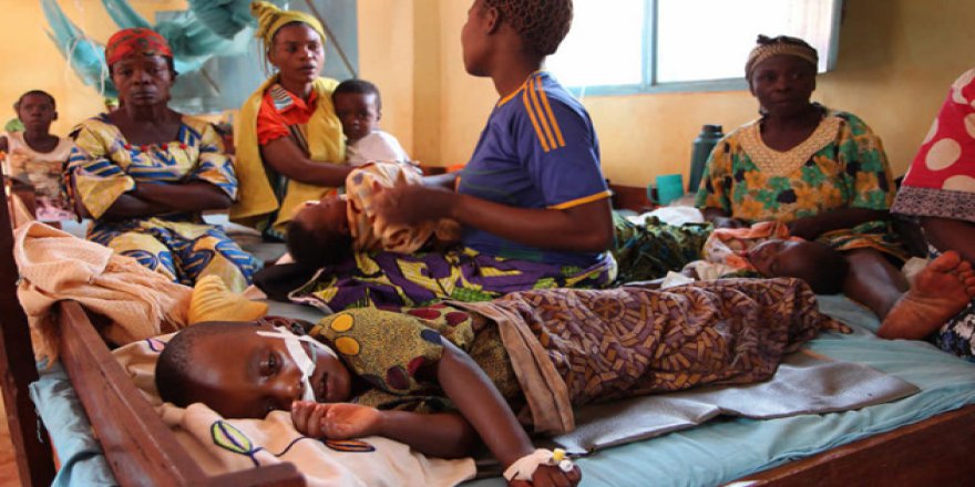 Nijerya'da Her Yıl 300 Bin Kişi Sıtmadan Ölüyor