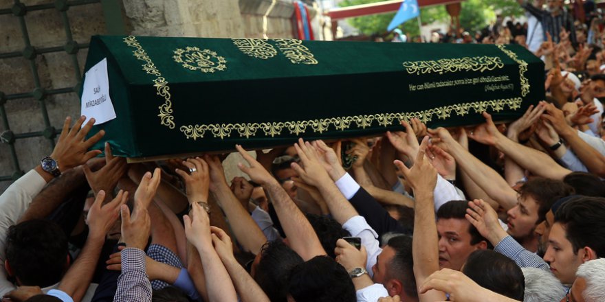 Salih Mirzabeyoğlu Son Yolculuğuna Uğurlandı