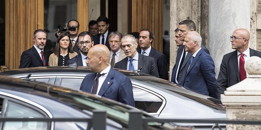 İtalya’da Siyasi Kriz Derinleşiyor