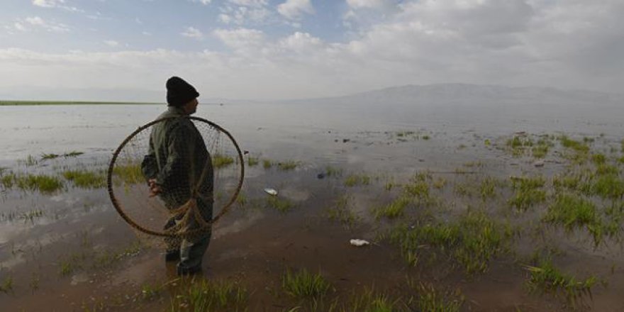 İran Irak Kürtlerinin Suyunu Kesti!