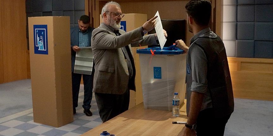 Irak’ta Seçim Sandıkları Yandı!