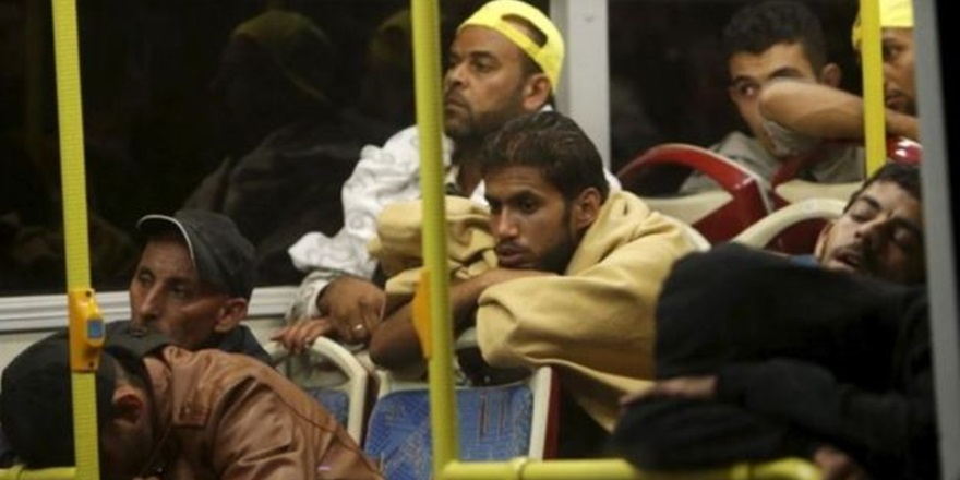 Macaristan’da Mülteci Karşıtı Önlemler Anayasaya Girdi!