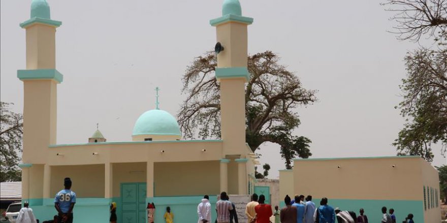 Senegal'de 700 Kişinin Müslüman Olduğu Köy Camisine Kavuştu