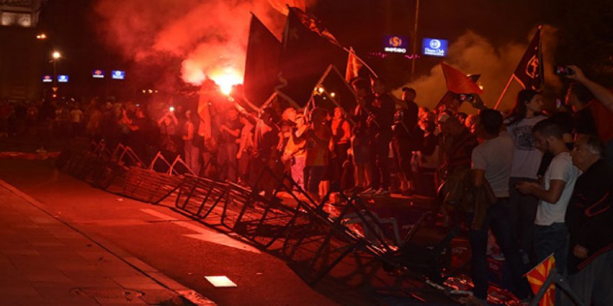 Makedonya Cumhurbaşkanı'ndan Anlaşmaya Ret