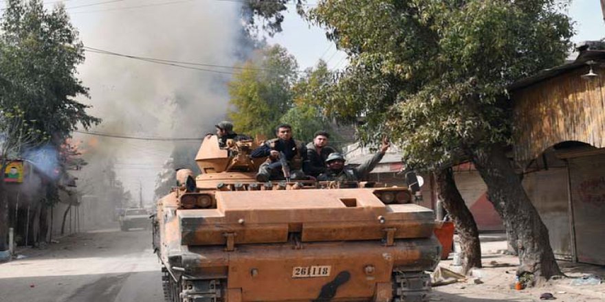 Afrin'de Eşzamanlı Bombalı Araç Saldırıları: Ölü ve Yaralılar Var