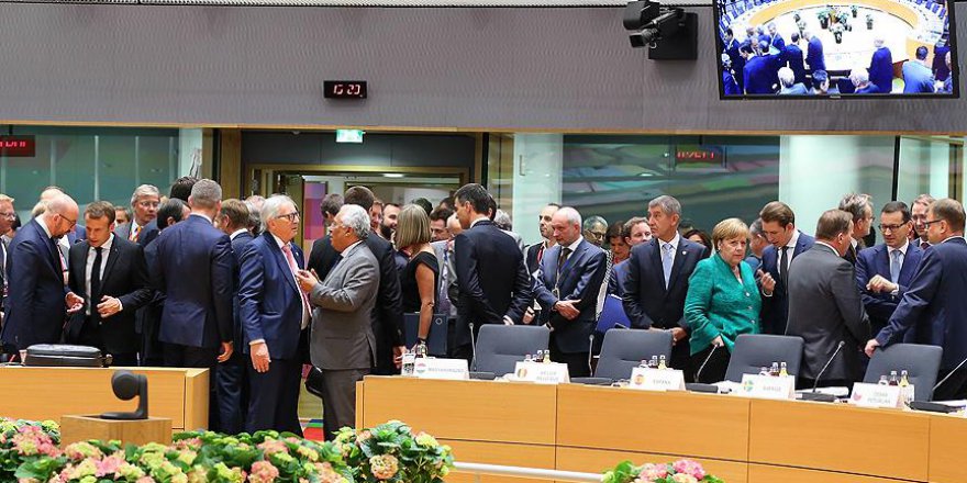 İtalya'dan AB Liderler Zirvesi Kararlarına Bloke