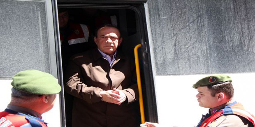 Alaattin Çakıcı’ya Rapor Skandalının Sorumluları Görevden Alındı