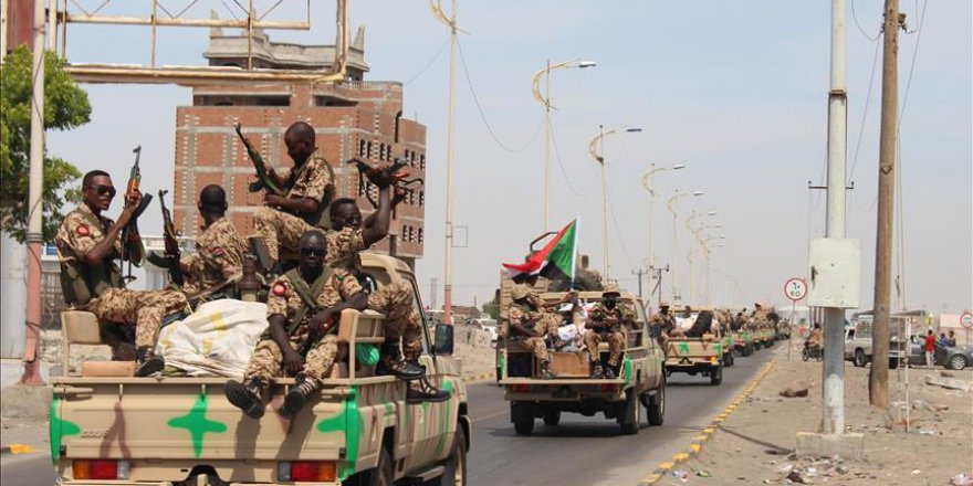 Suudi Arabistan Öncülüğündeki Koalisyon Yemen'e Asker Gönderdi