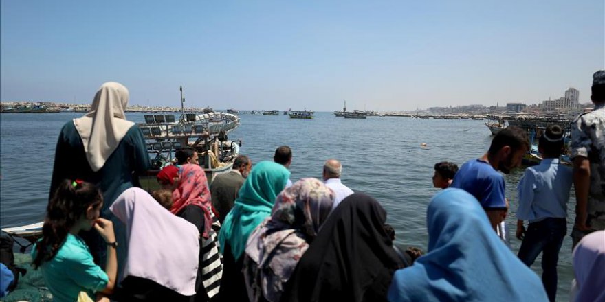 İsrail 'Özgürlük 2' Gemisindeki 7 Kişiyi Serbest Bıraktı