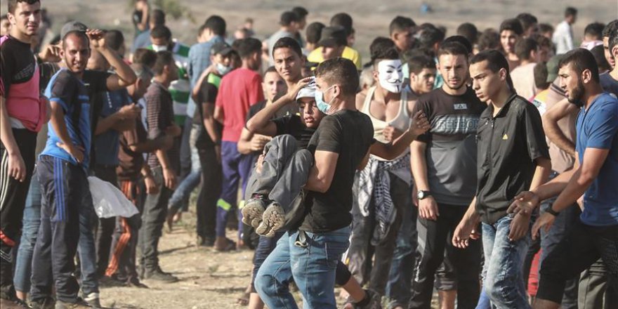 Siyonistler Gazze Sınırında 1 Filistinli Çocuğu Şehit Etti