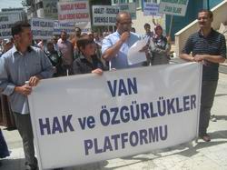 Van'da 142. Başörtüsü Eylemi