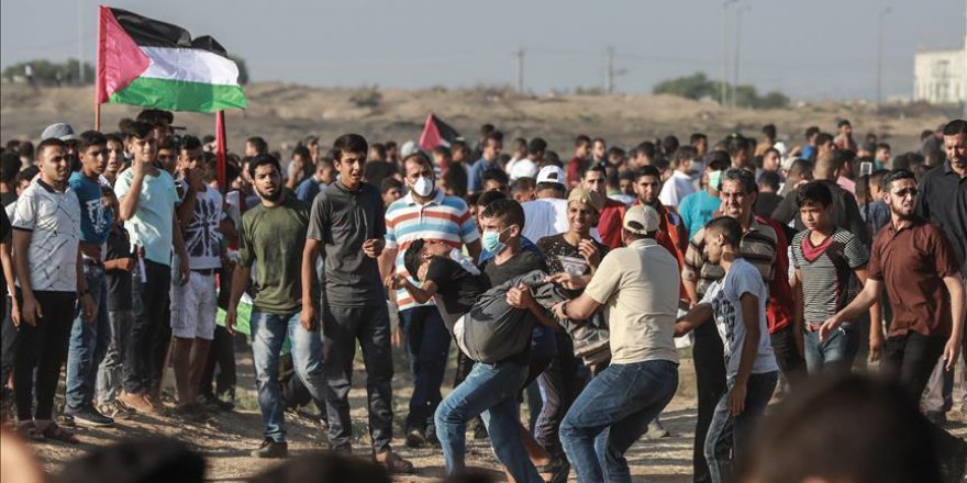 İşgal Devleti Gazze Sınırında 220 Filistinliyi Yaraladı
