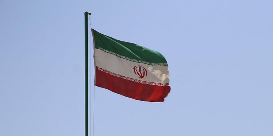İran'da Gösteriler Sırasında Bir Kişi Hayatını Kaybetti