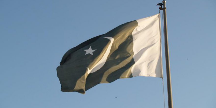 ABD, Pakistan ile Askeri Eğitim Programlarını Durduruyor
