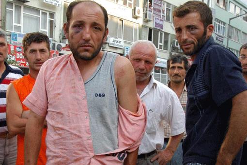Polis'ten "kimlik" dayağı!