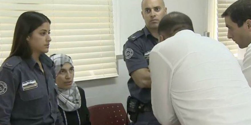 İşgalciler Filistinli Üç Kadın Esirin Gözaltı Sürelerini Uzattı