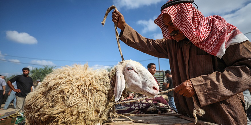 Gazze’deki Ekonomik Kriz Nedeniyle Filistinliler Kurban Alamıyor!