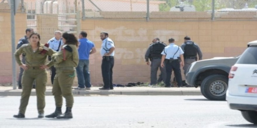 İşgal Güçleri Gazze Sınırında 4 Filistinliyi Gözaltına Aldı