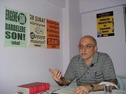 “Resmi İdeoloji İnsanları İkiyüzlüleştiriyor”