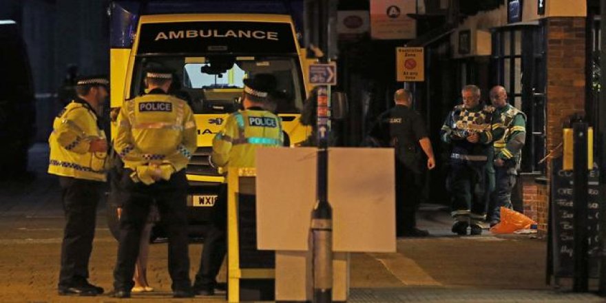 Londra'da Cami Önündeki Yayalara Araçlı Saldırıya Soruşturma
