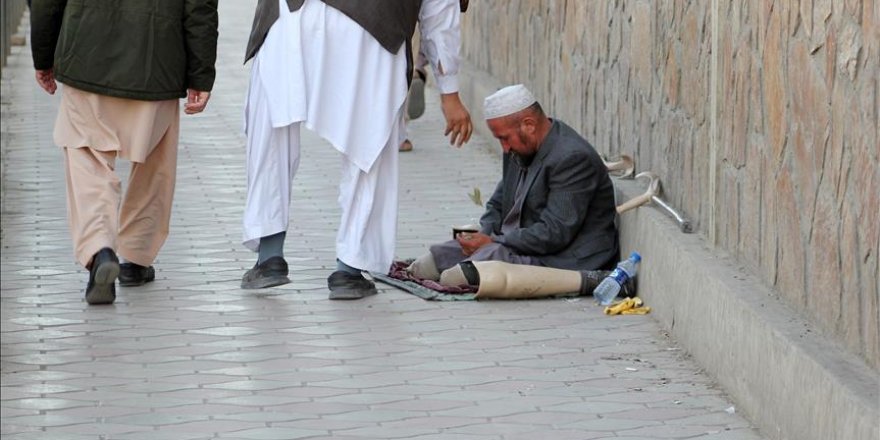 Afganistan'da Her Ay Mayından 180 Kişi Hayatını Kaybediyor