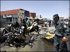 Afganistan’da Silahların Gölgesinde Seçim