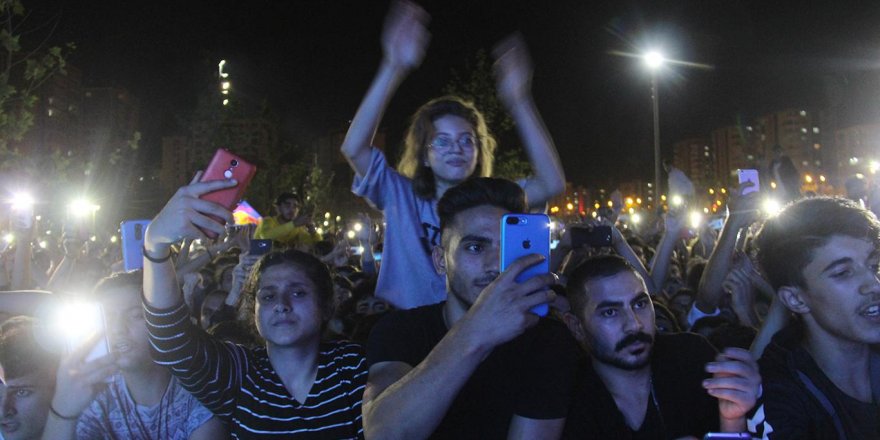 'Dindar Nesil' Böyle mi Yetiştirilir?