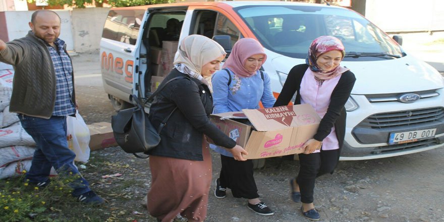 Öğrencilerden İhtiyaç sahiplerine Yardım Eli