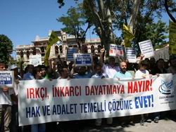 Başörtüsü Yasağına Protesto; Açılıma Destek!
