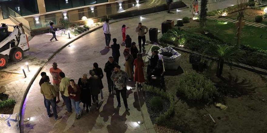 İran'daki Deprem Irak'ta Can Aldı