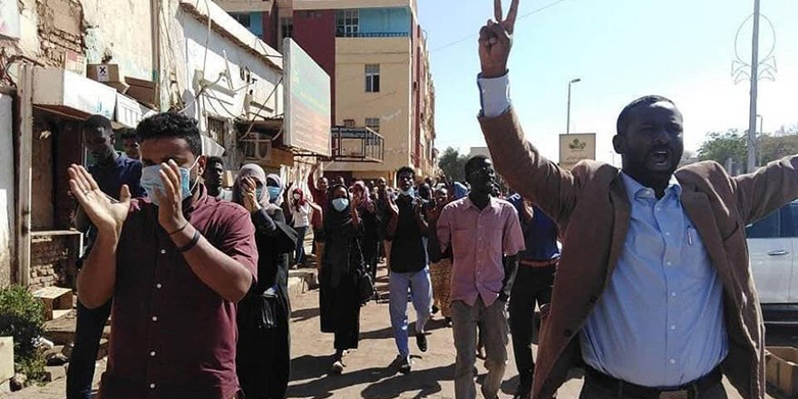 Sudan'daki Gösterilerde 816 Kişi Gözaltına Alındı