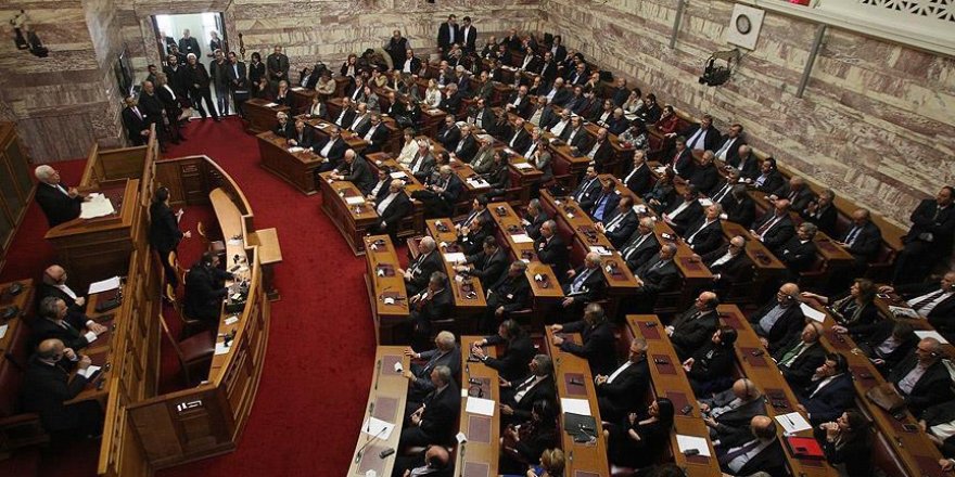 Yunanistan, Makedonya ile Varılan İsim Sorunu Anlaşmasını Onayladı