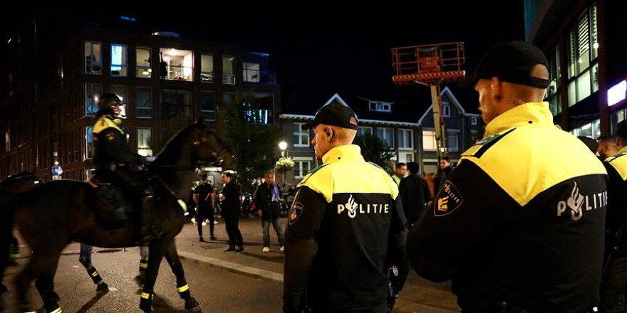 Hollanda'da Cami Saldırılarına Karşı Güvenlik Önlemi