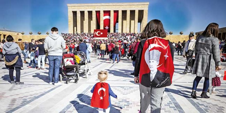 Kurtuluş Efsanesine 4 Yıl Kesintisiz Kutlama