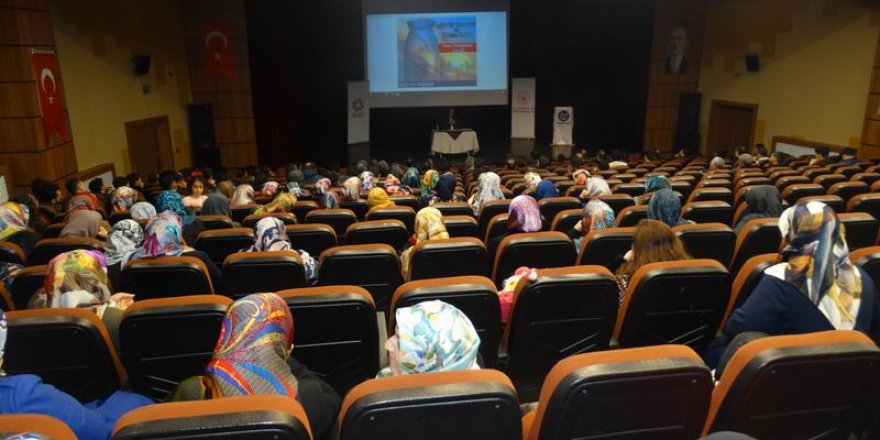 Diyarbakır’da “Aile İçi Sorunlar ve Çözüm Yolları” Konferansı