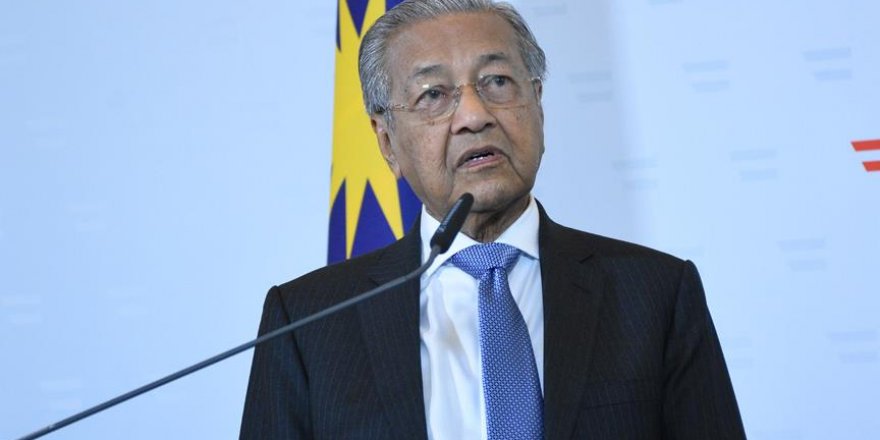 Malezya Başbakanı Muhammed: İsrail Kınanmayı Hak Eden Suçlu Bir Devlettir