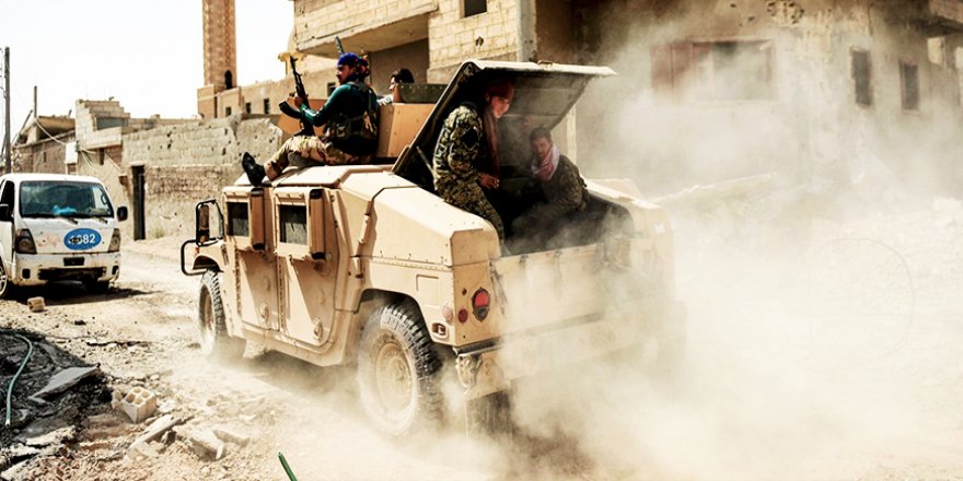 ABD'nin YPG'ye Gönderdiği 70 Araçlık Konvoy Suriye'ye Giriş Yaptı
