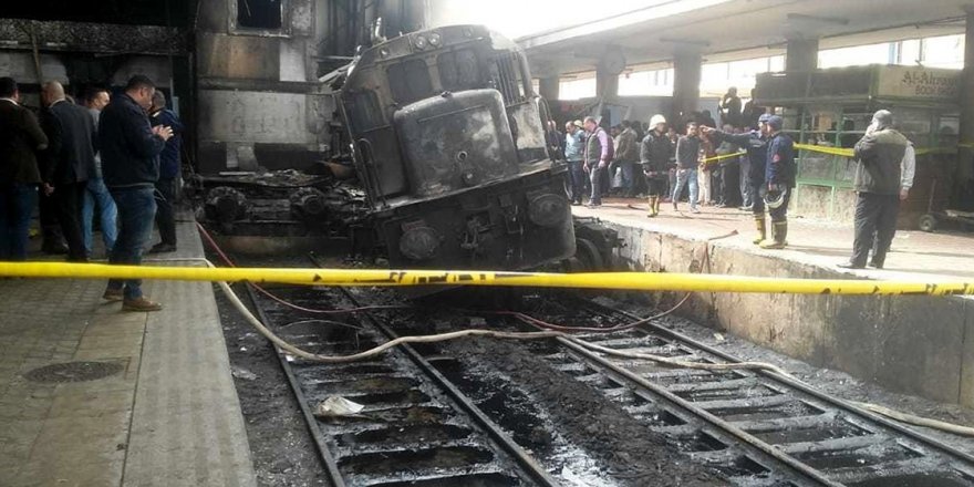Kahire'deki Tren İstasyonu Yangınında Ölü Sayısı 25’e Yükseldi