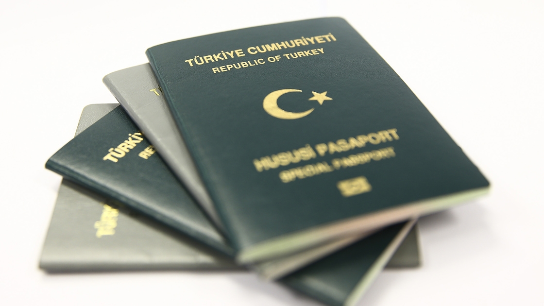 57 Bin Kișinin Pasaportundaki İdari Tahdit Kaldırıldı