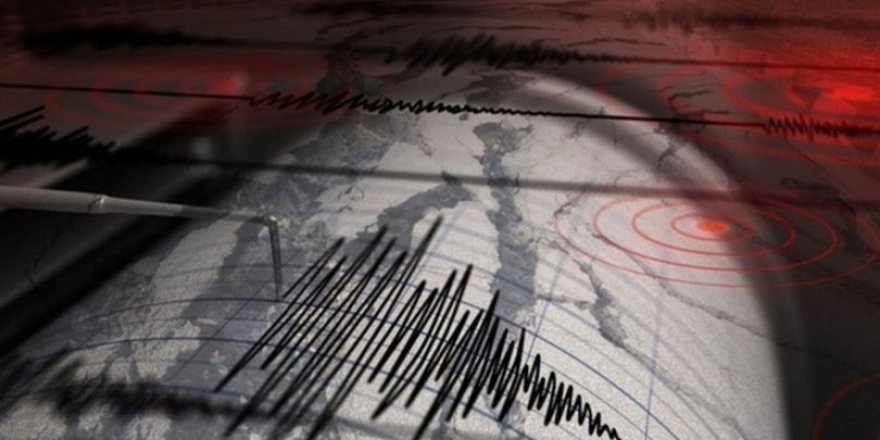 Endonezya'da 5,3 Büyüklüğünde Deprem