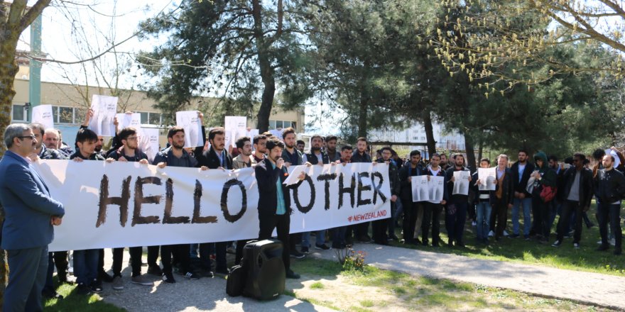 Uludağ Üniversitesi’nde Yeni Zelanda’da Yaşanan Irkçı Saldırı Protesto Edildi