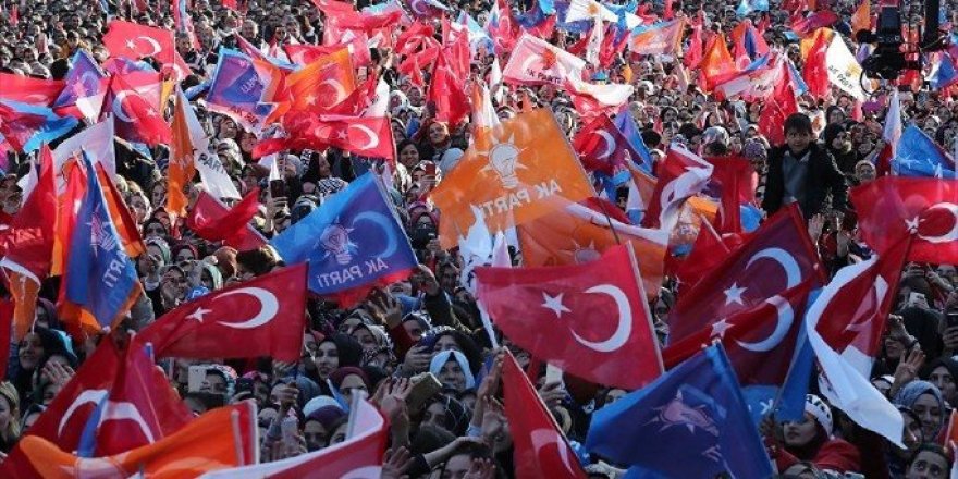 AK Parti, İstanbul'u Listeden Çıkardı